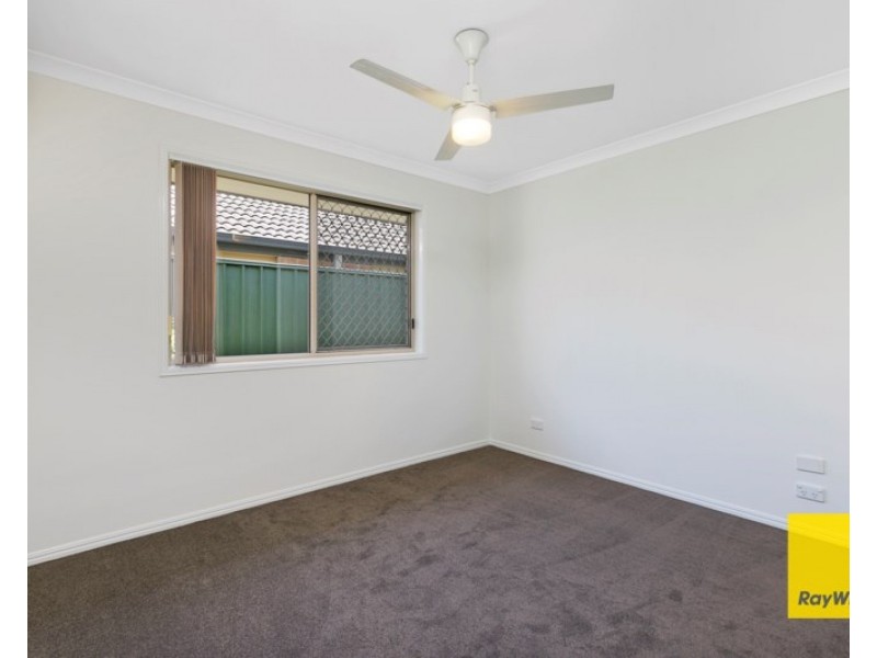 52 School Road, Wynnum West QLD 4178