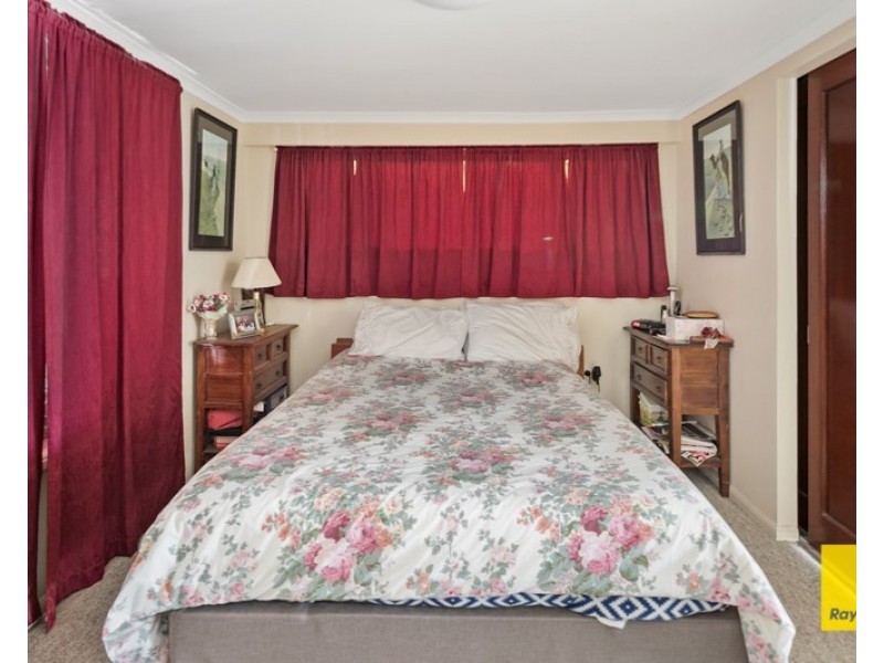 17 School Road, Wynnum West QLD 4178