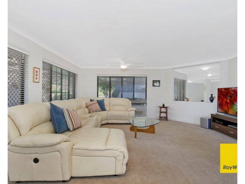 5 Brookside Place, Lota QLD 4179