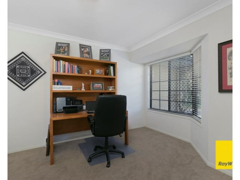 5 Brookside Place, Lota QLD 4179