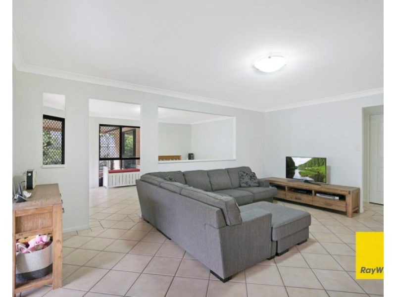 69 Senden Crescent, Manly West QLD 4179