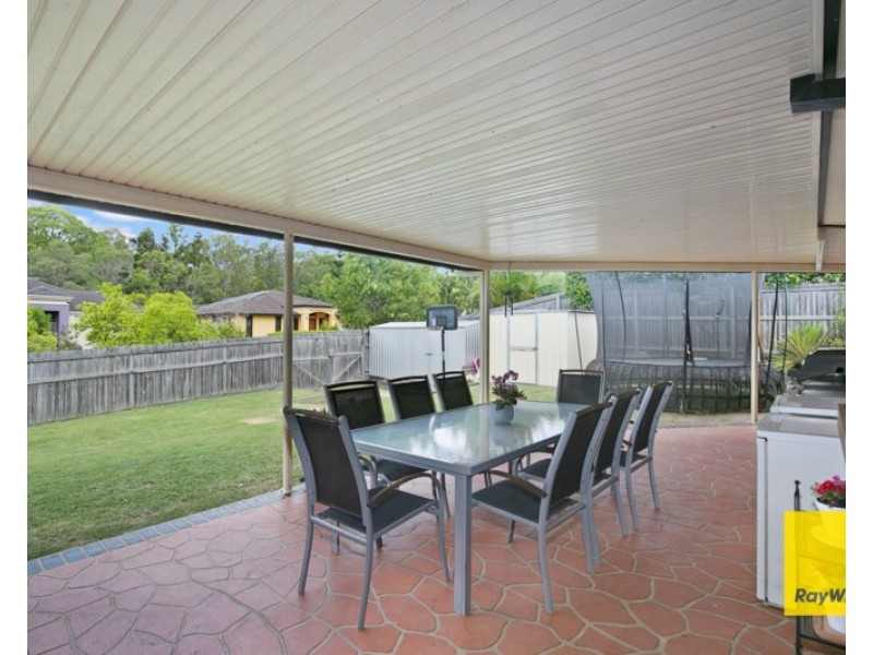 69 Senden Crescent, Manly West QLD 4179