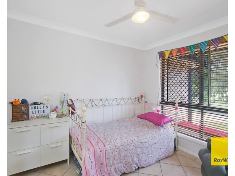 69 Senden Crescent, Manly West QLD 4179