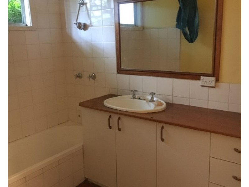 67 Richard Street, Lota QLD 4179