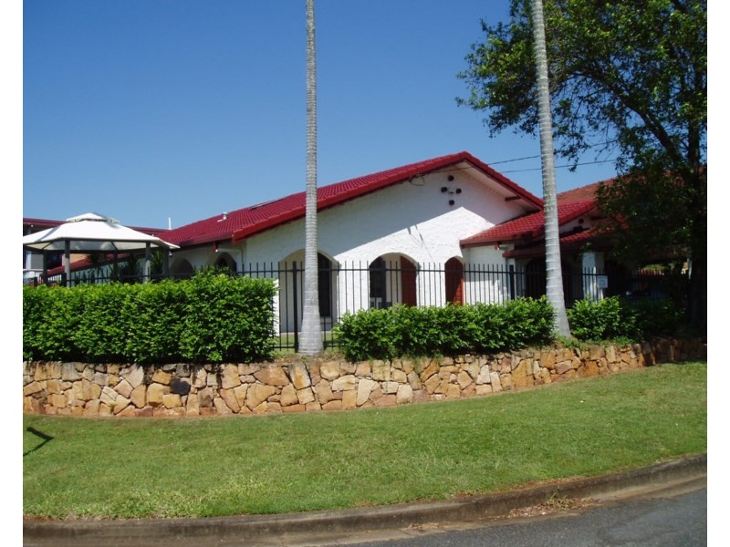 1 Sunstone Street, Manly West QLD 4179