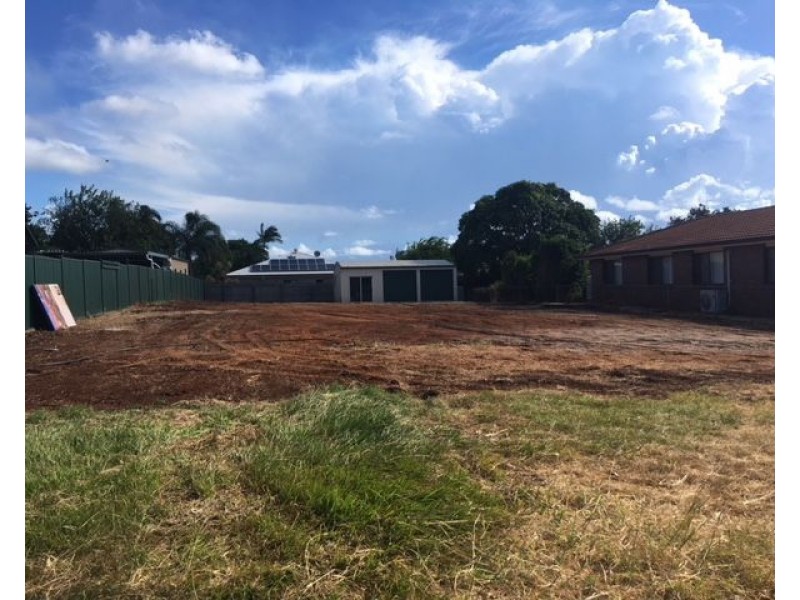 22 Foch Street, Wynnum West QLD 4178