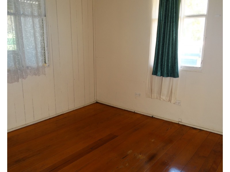 14 Manly Road, Manly QLD 4179