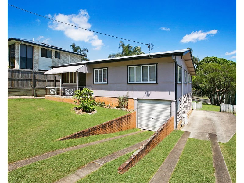 10 Bernays Road, Wynnum West QLD 4178
