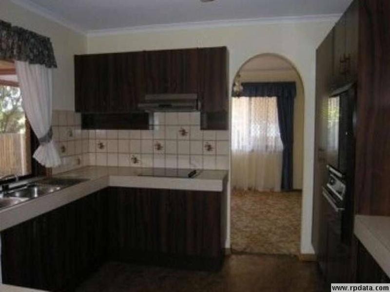 16 Sebastian Court, Manly West QLD 4179