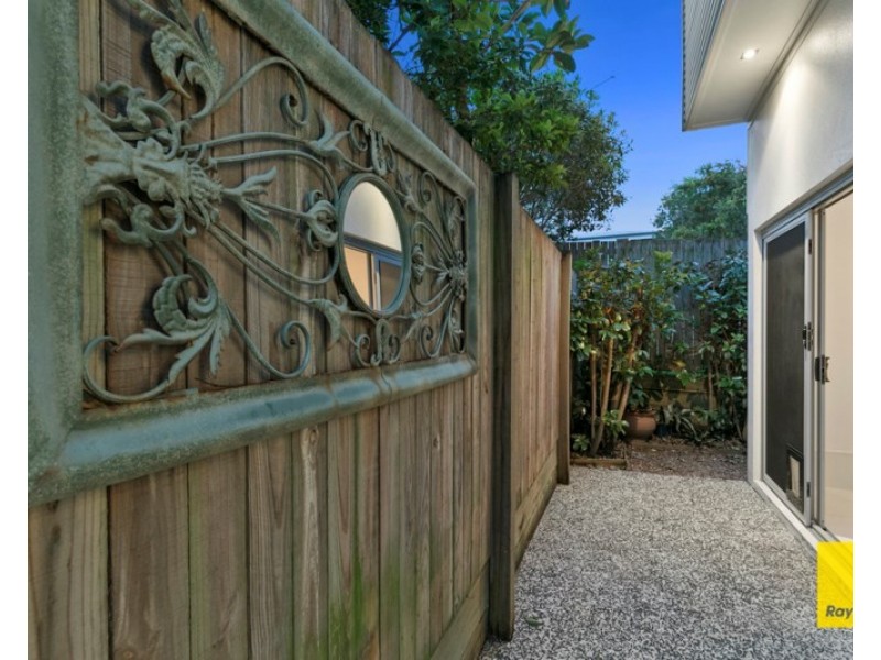 155 Kingsley Terrace, Manly QLD 4179