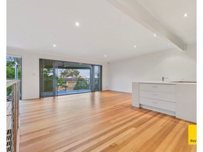 155 Kingsley Terrace, Manly QLD 4179