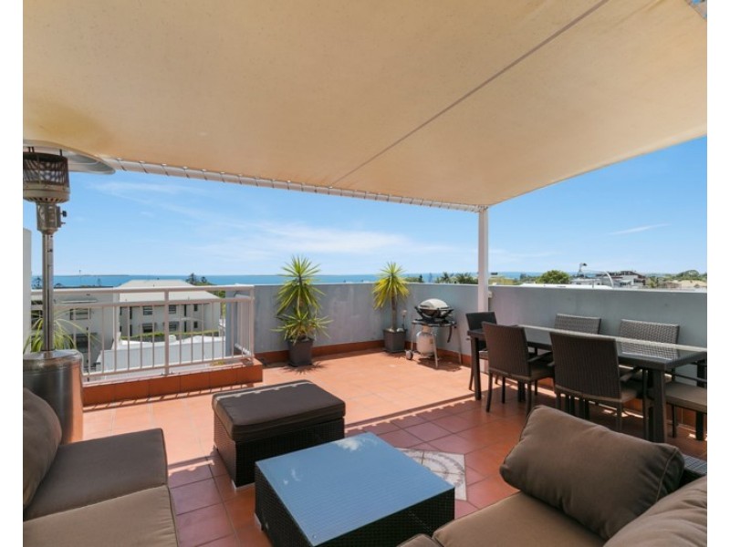 4/89 Bay Terrace, Wynnum QLD 4178
