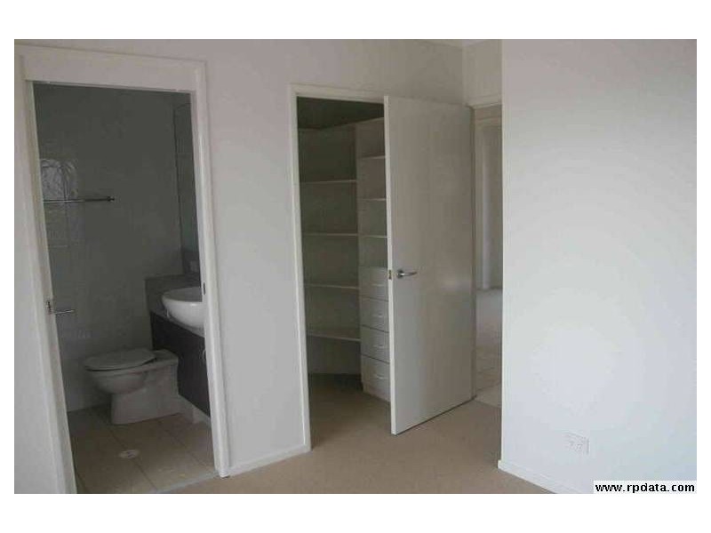 3/226 Stratton Terrace, Manly QLD 4179