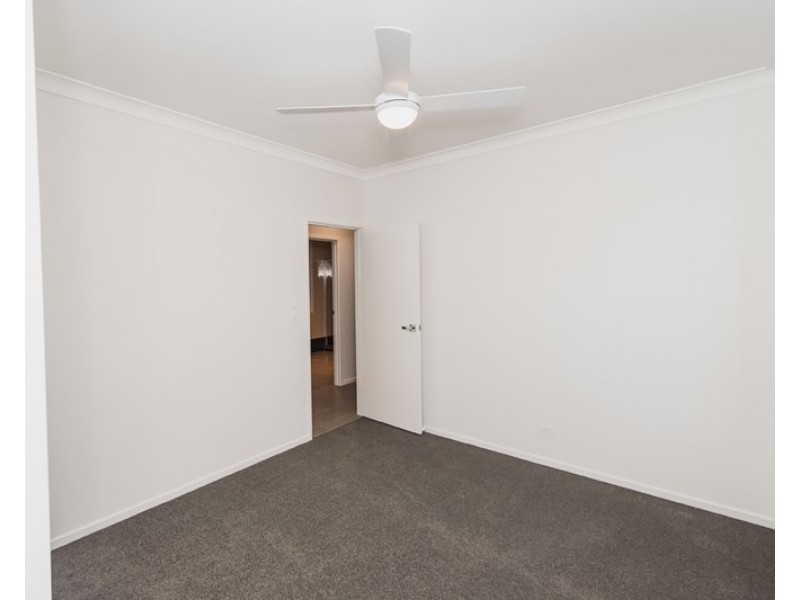 6 Kitchener Street, Wynnum QLD 4178