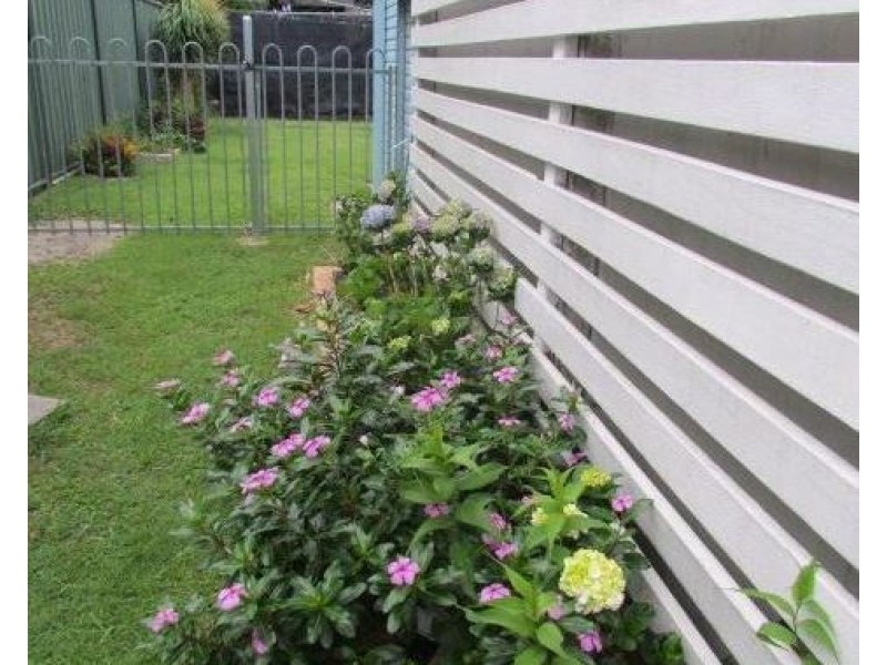 11 Sorrento Street, Wynnum West QLD 4178