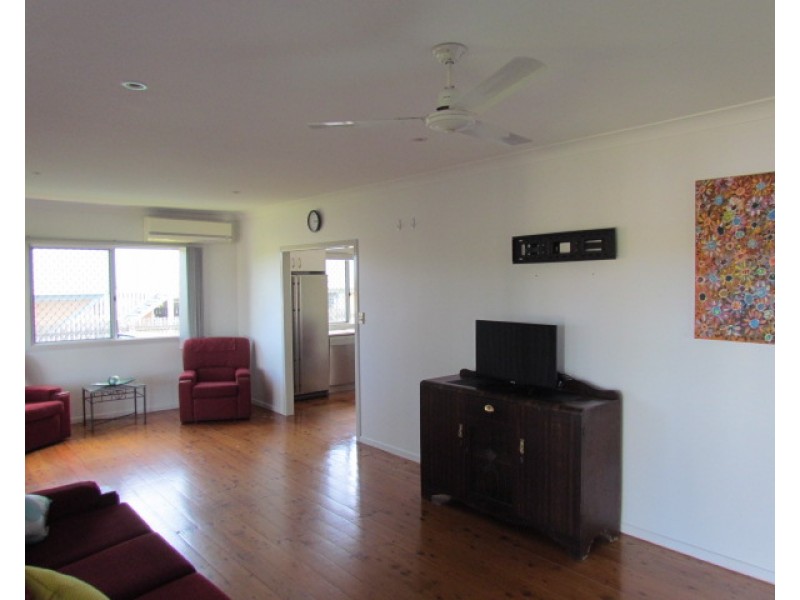 783 Esplanade, Lota QLD 4179