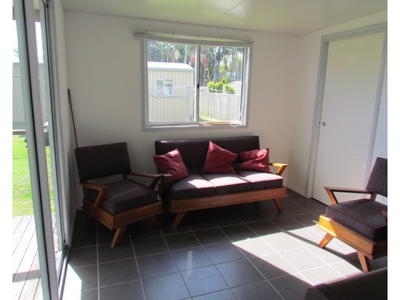 783 Esplanade, Lota QLD 4179