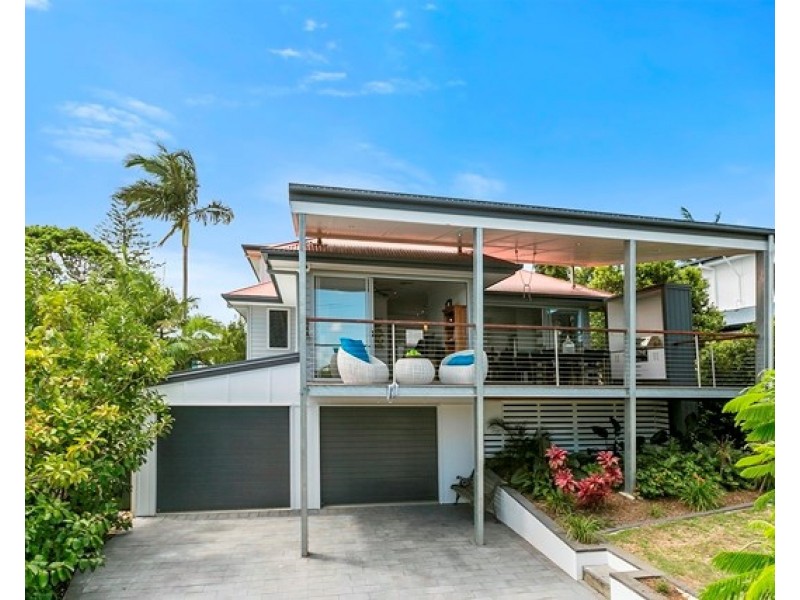 27 Roseneath Parade, Wynnum West QLD 4178