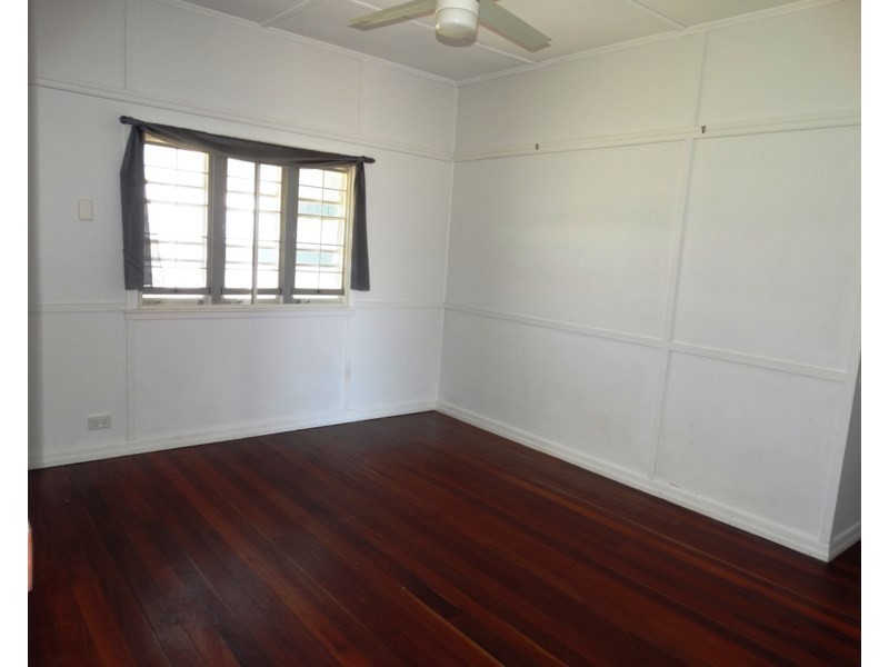 56 Sibley Road, Wynnum West QLD 4178