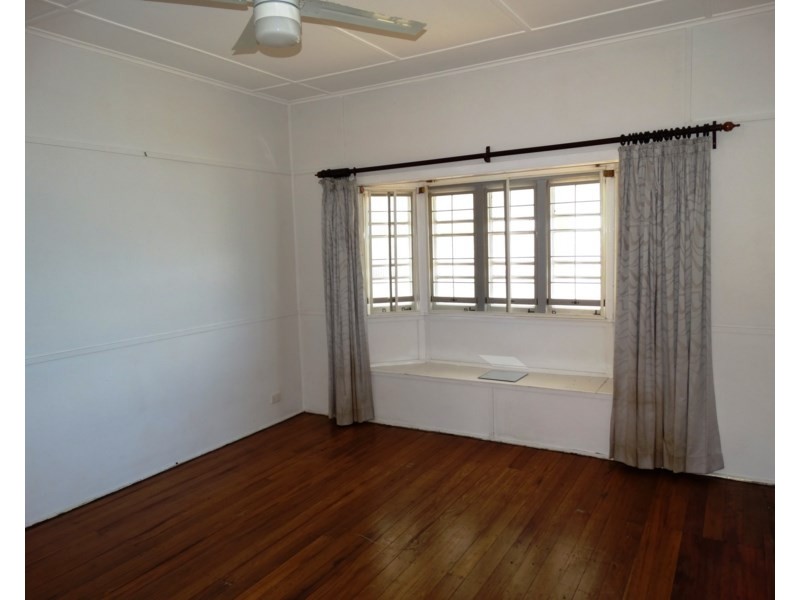 56 Sibley Road, Wynnum West QLD 4178