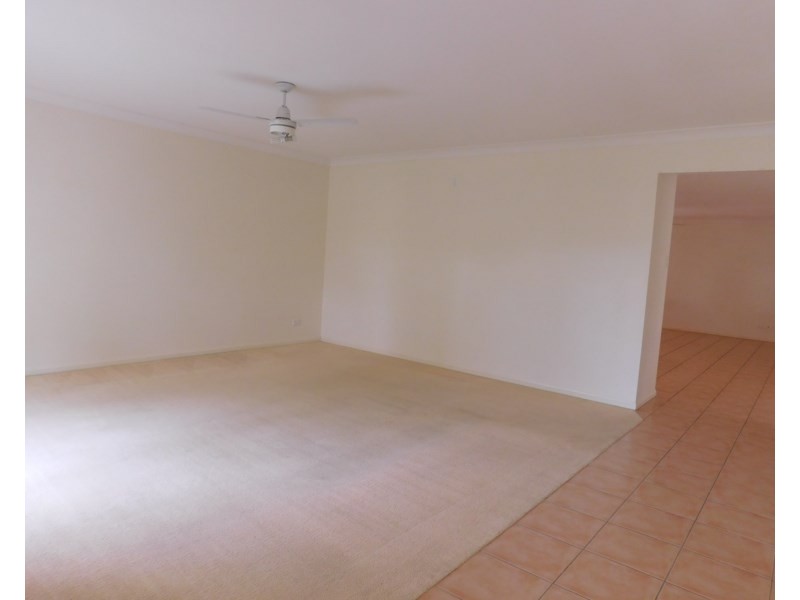 38 Brookside Place, Lota QLD 4179