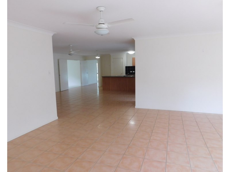 38 Brookside Place, Lota QLD 4179