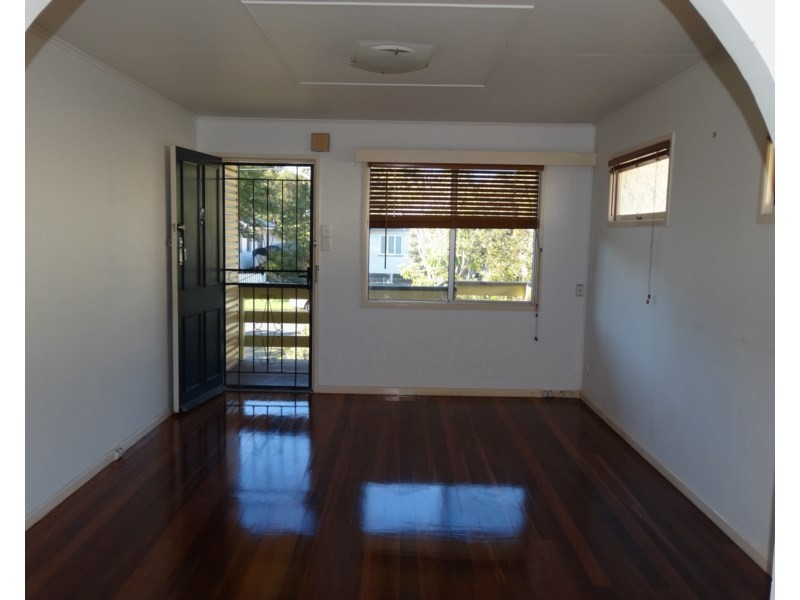 147 Dibar Street, Wynnum QLD 4178