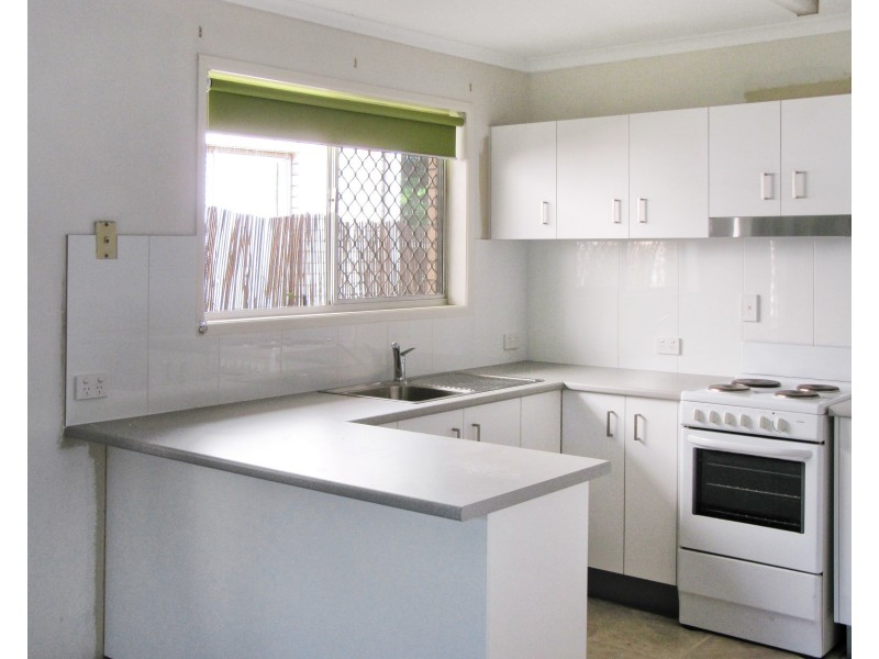 10 Alexander Street, Lota QLD 4179