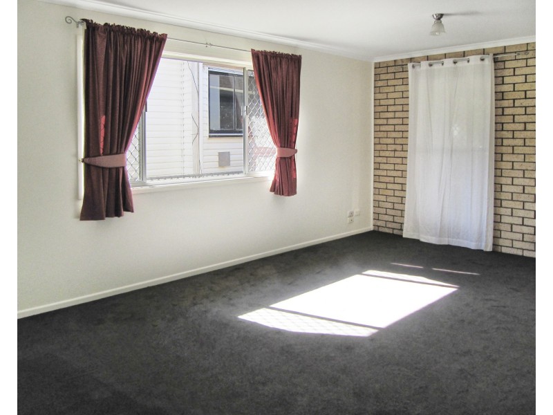 10 Alexander Street, Lota QLD 4179