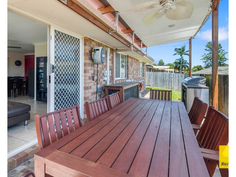 2 Michael Street, Wynnum West QLD 4178