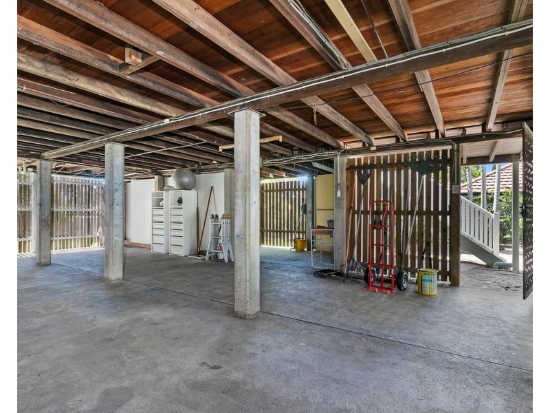 56 Carnation Street, Wynnum QLD 4178