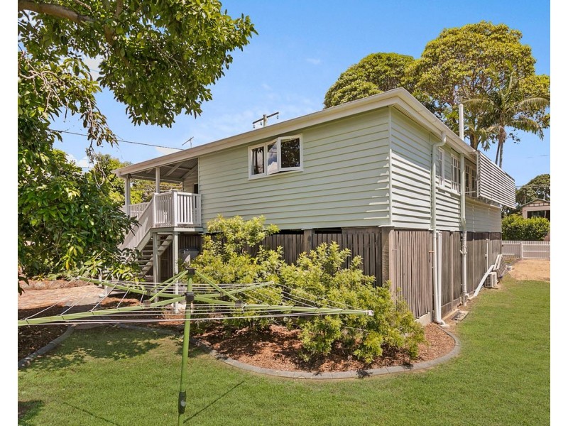 56 Carnation Street, Wynnum QLD 4178