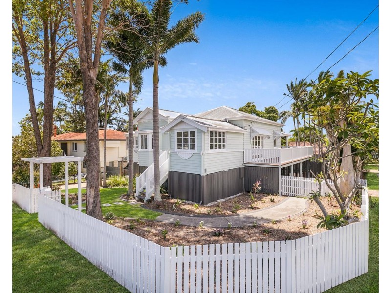 56 Carnation Street, Wynnum QLD 4178