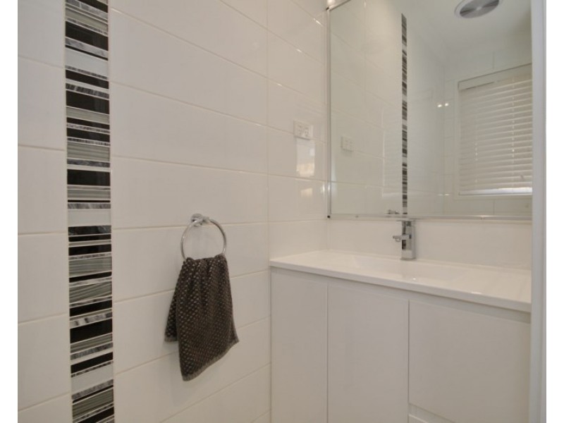 91 Wynnum North Road, Wynnum QLD 4178