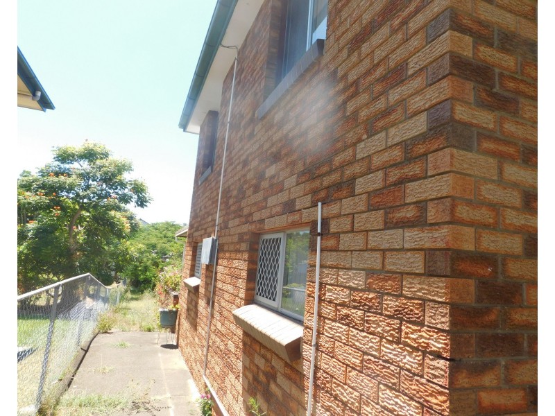 32 Roseberry Parade, Wynnum West QLD 4178