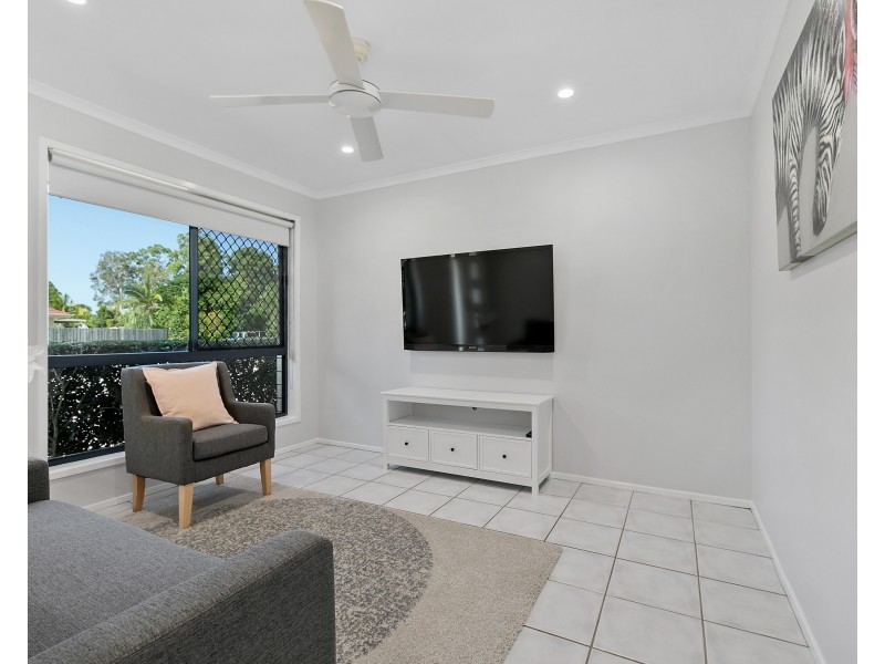 29 Macadamia Street, Wynnum West QLD 4178