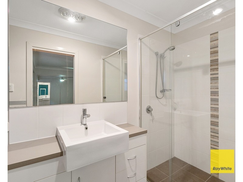 10 Patterson Street, Wynnum QLD 4178