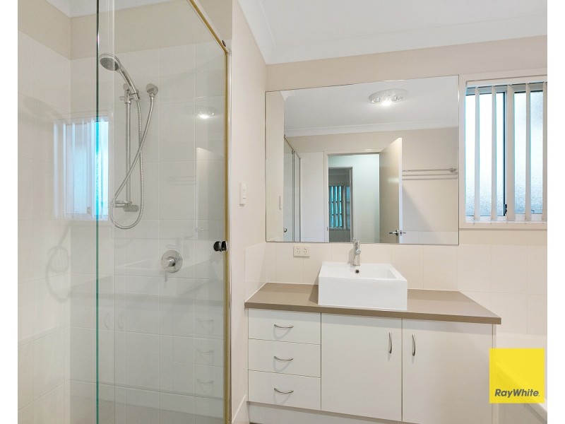 10 Patterson Street, Wynnum QLD 4178