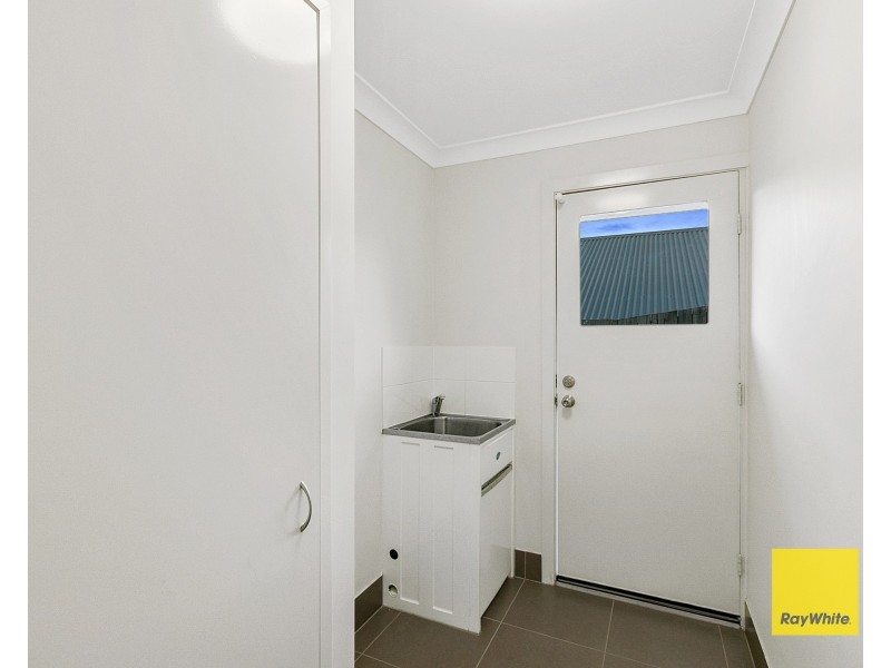 10 Patterson Street, Wynnum QLD 4178