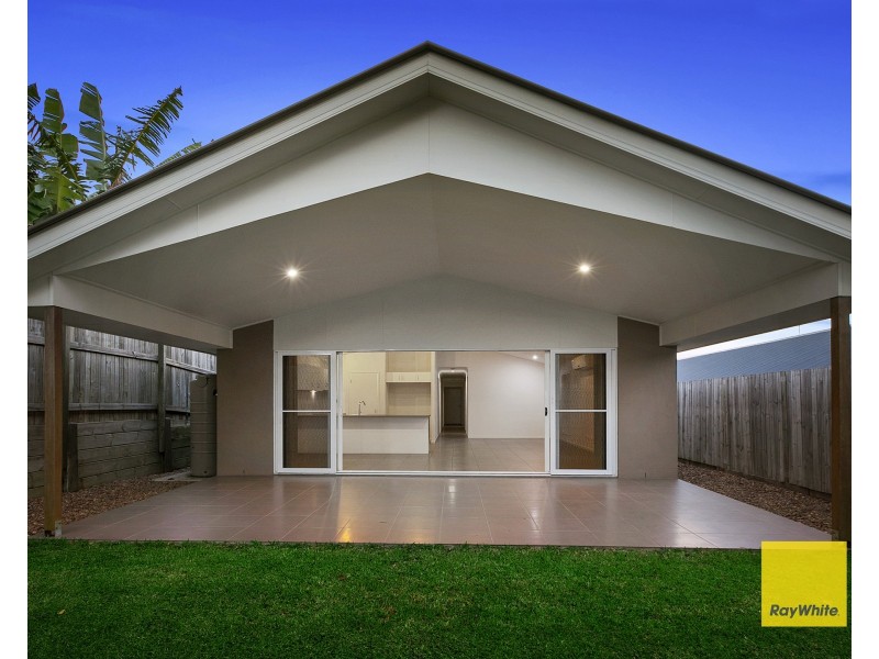 10 Patterson Street, Wynnum QLD 4178