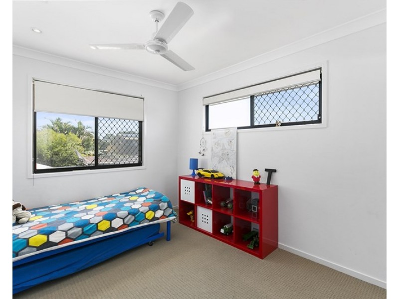 72 Kitchener Street, Wynnum QLD 4178
