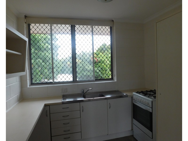 5/8 Cusack Parade, Wynnum QLD 4178