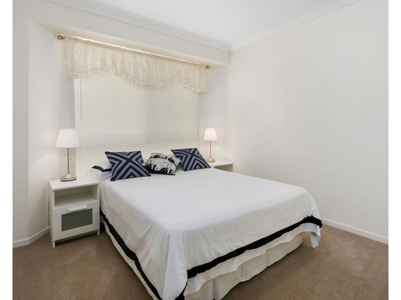 12 Elm Street, Wynnum QLD 4178