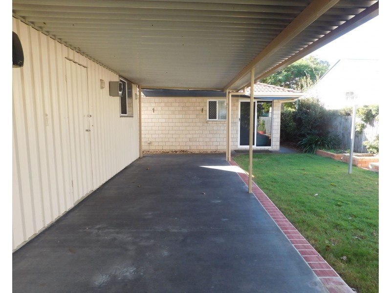 112 Blackwood Road, Manly West QLD 4179