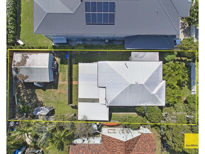 90 Solar Street, Coorparoo QLD 4151