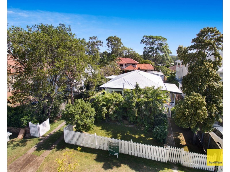 90 Solar Street, Coorparoo QLD 4151