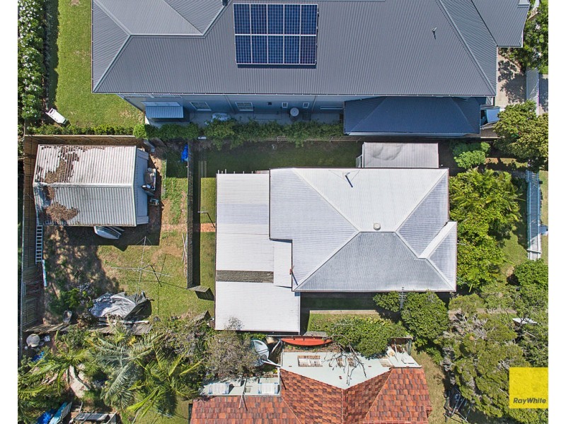 90 Solar Street, Coorparoo QLD 4151