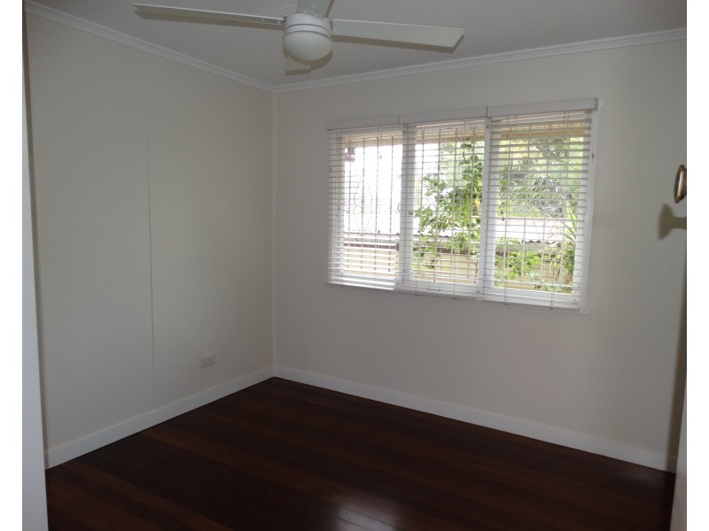 15 Pavlu Street, Wynnum West QLD 4178