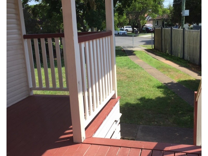 15 Pavlu Street, Wynnum West QLD 4178