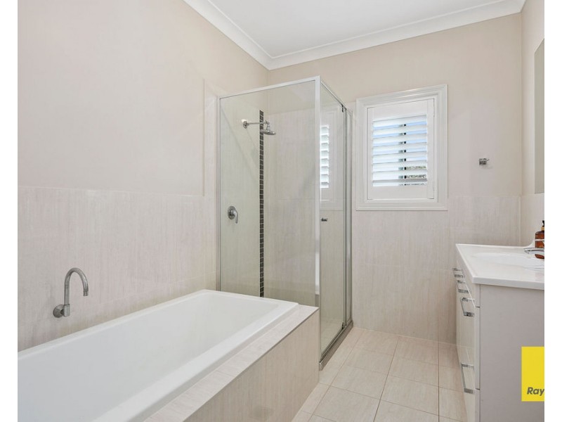 66 Hindes Street, Lota QLD 4179